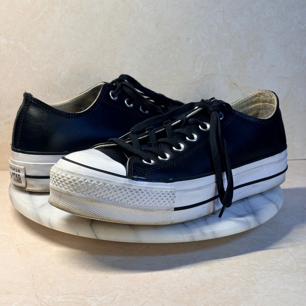 Converse Chuck Taylor All Star Platform Black Leather Low Top 51681C Womens 9.5